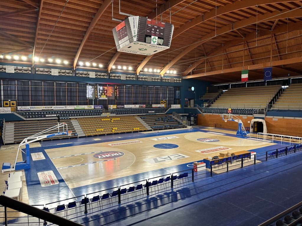 Treviglio's PalaFacchetti gets a makeover by equipping itself with two FIBA Level 1 scoreboards